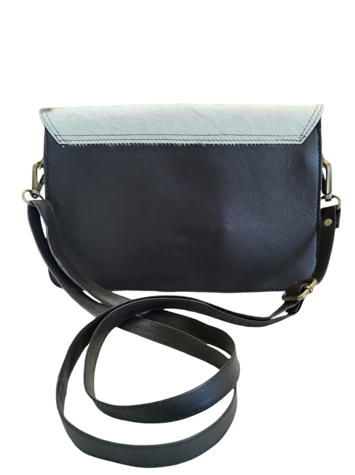 Cartera de cuero natural color café chocolate – Fariha