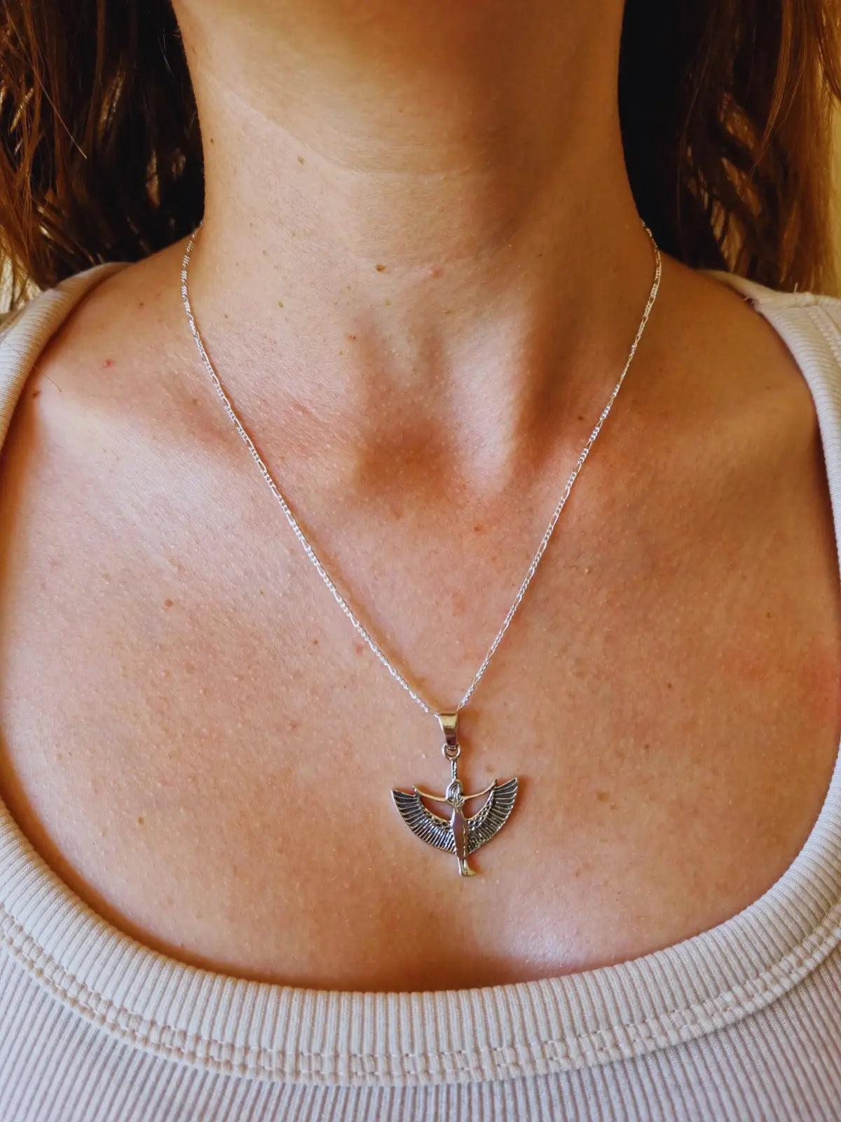 Colgante Isis de plata 925