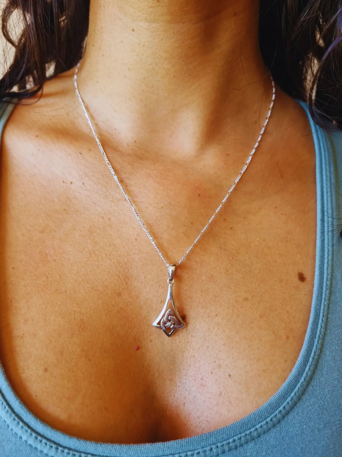 Colgante Triqueta de plata 925