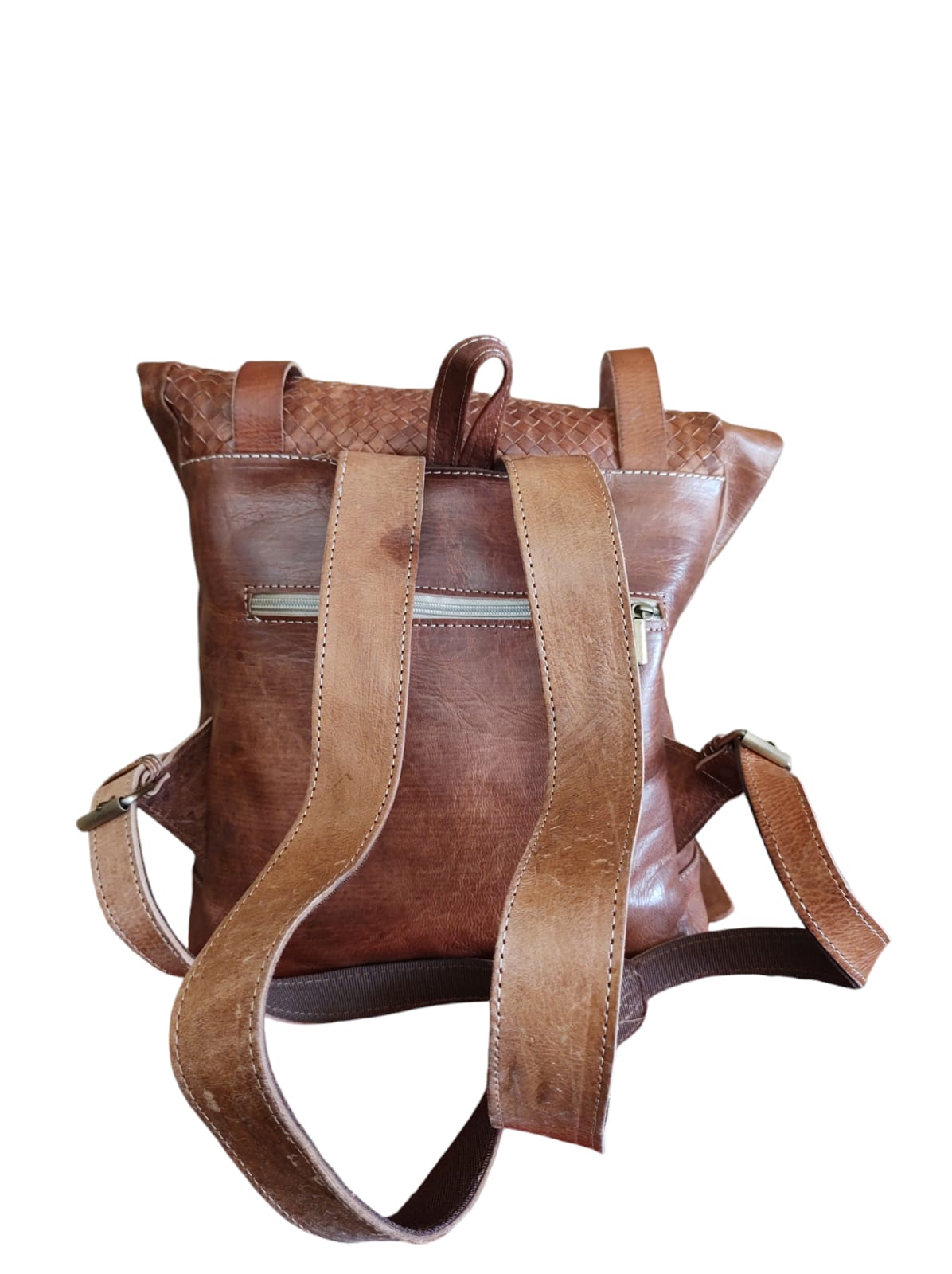 Mochila de cuero natural tejida color barquillo - Ghaada
