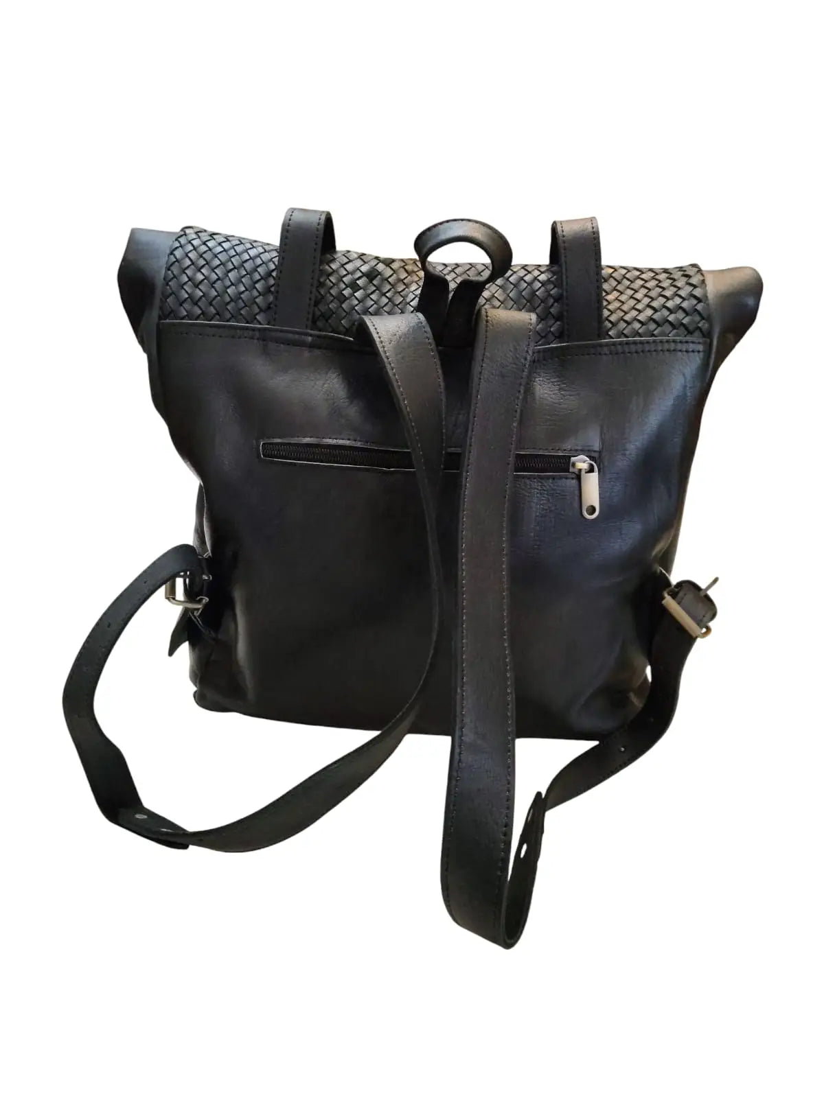 Mochila de cuero natural tejida color negro- Ghaada