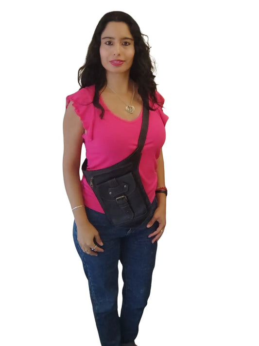 Riñonera de cuero natural color negro