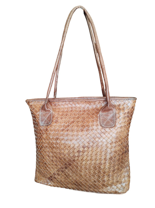 Tote Bag de cuero natural tejido color barquillo – Zafira