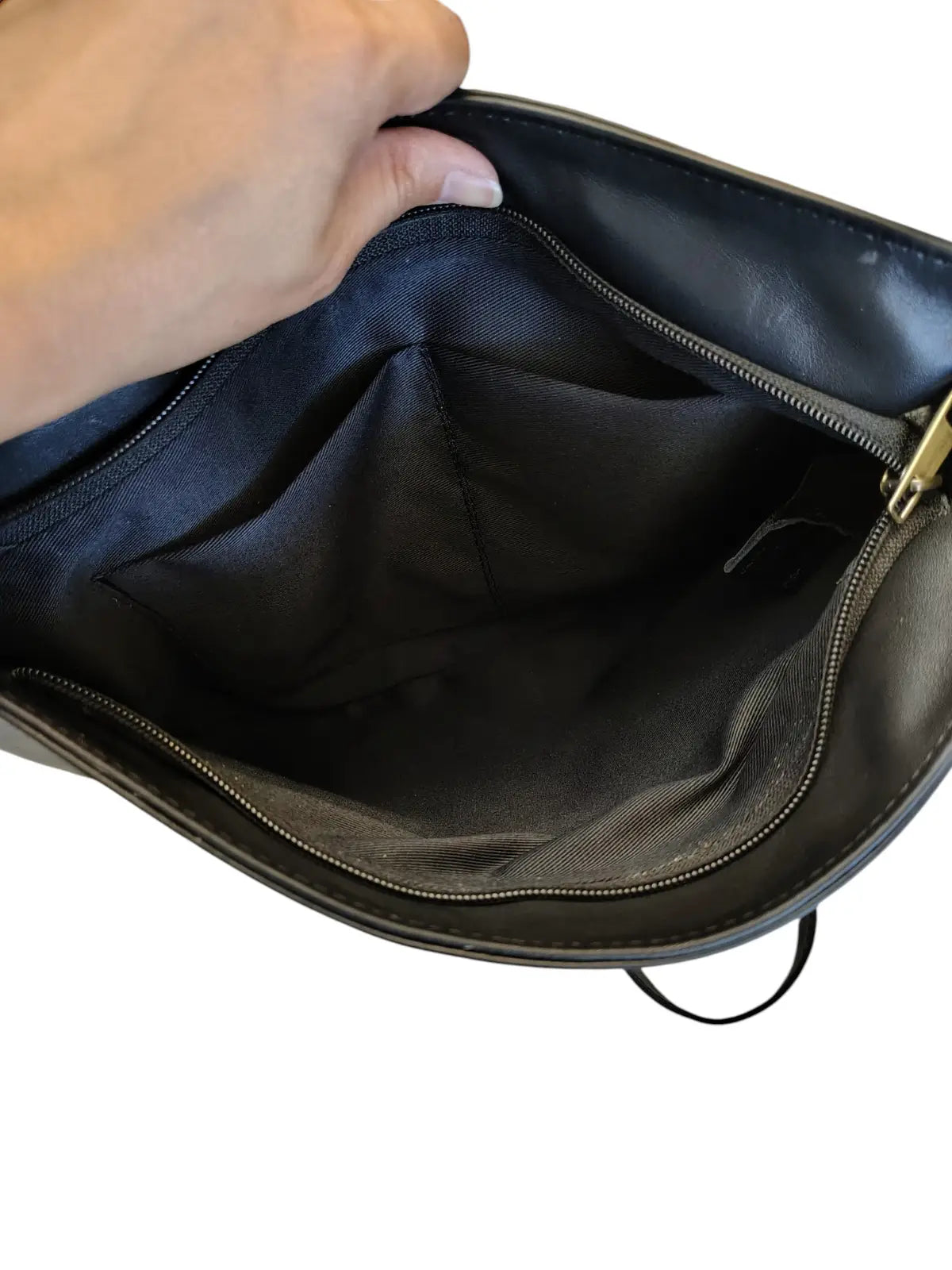 Bandolera de cuero natural color negro - Amira