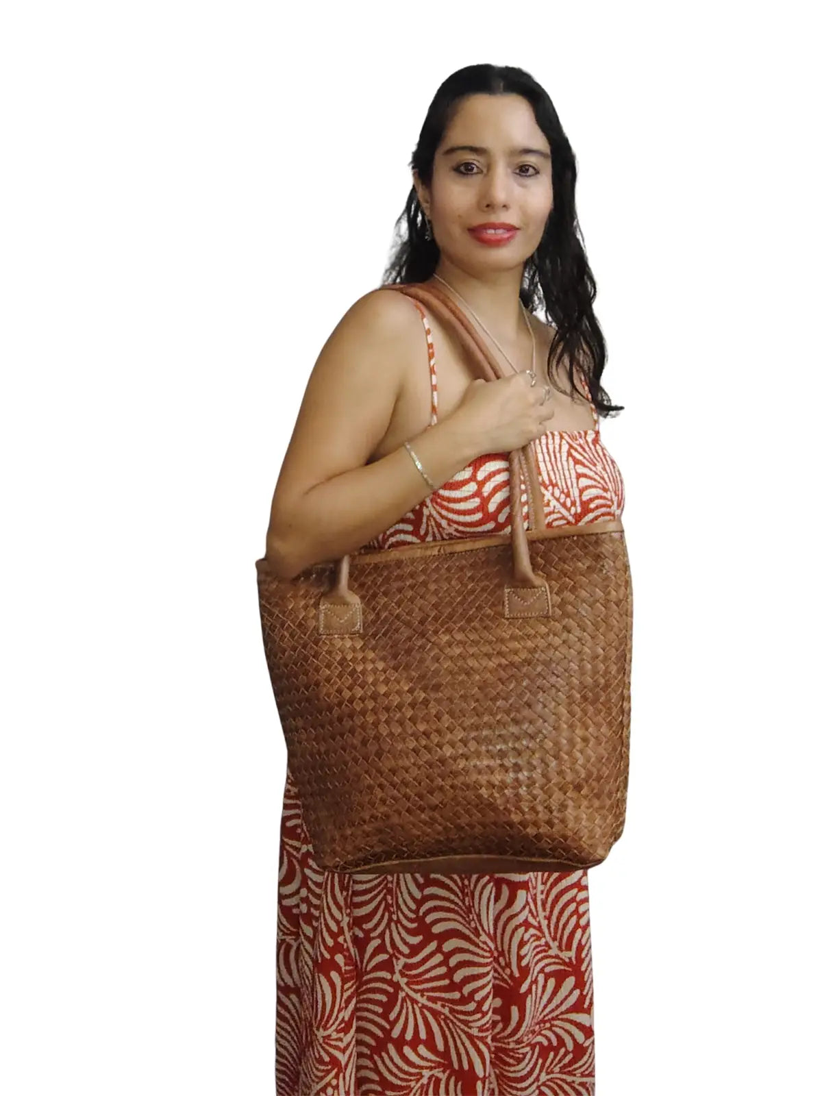 Tote Bag de cuero natural tejido color barquillo – Zafira