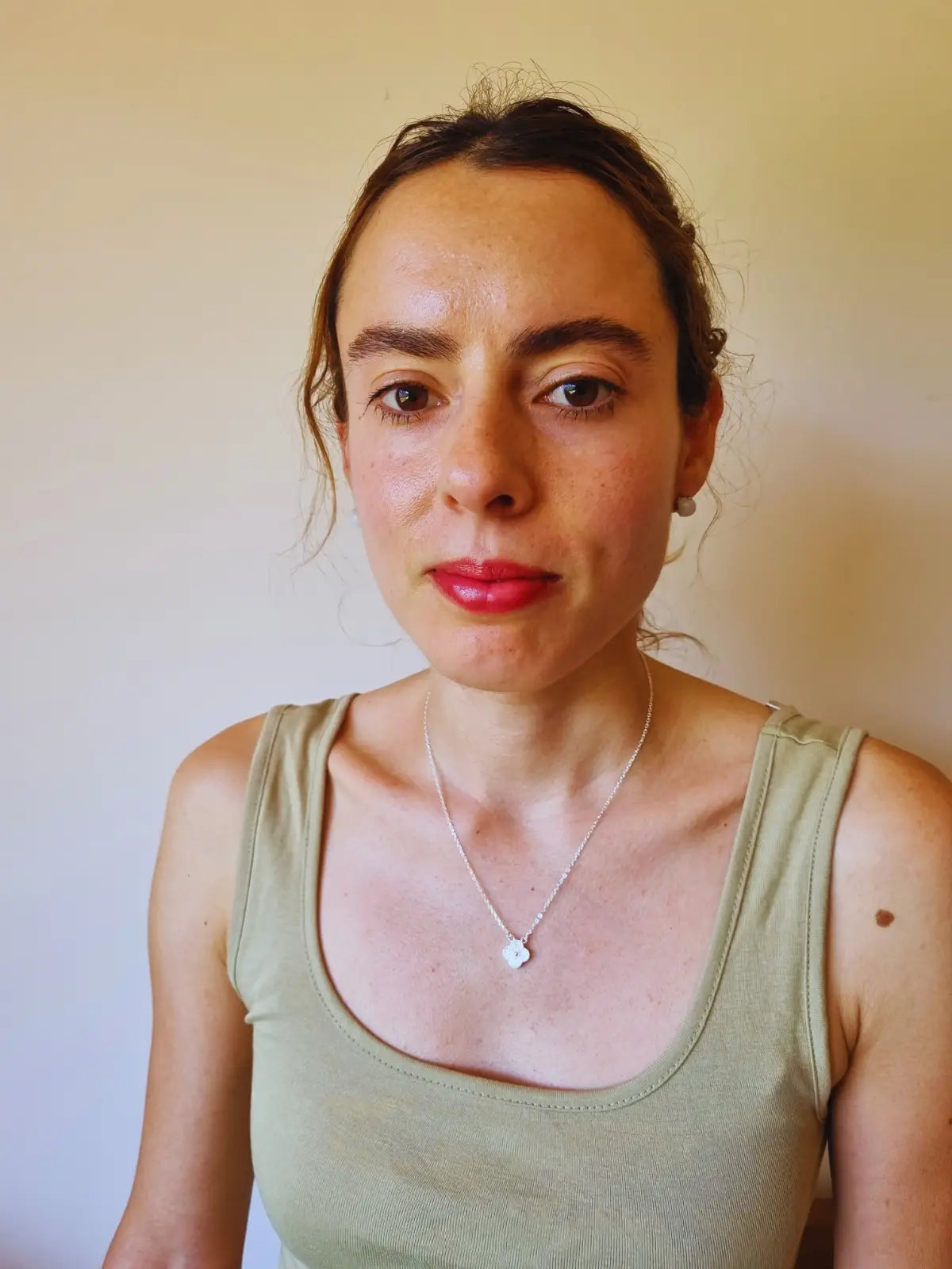 Colgante Trébol de plata 925 con circones blancos