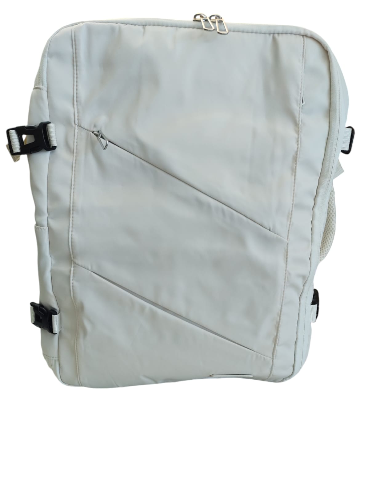 Mochila de viaje apta para llevar en la cabina del avión