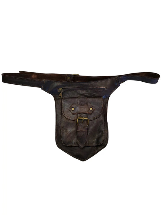 Riñonera de cuero natural color café moro